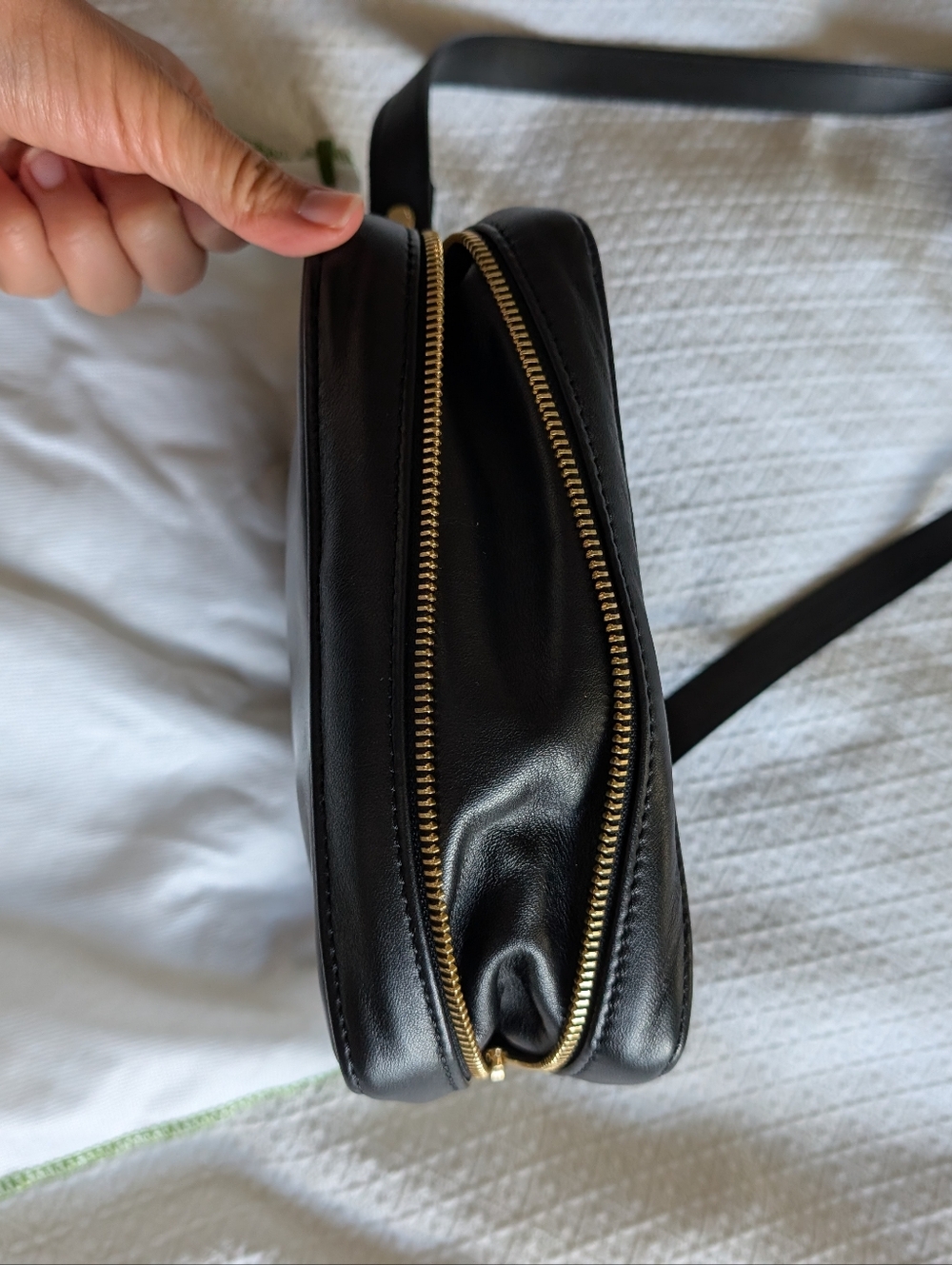 Vintage Longchamp Black Leather Mini Crossbody with Gold Logo - Picture 3 of 5